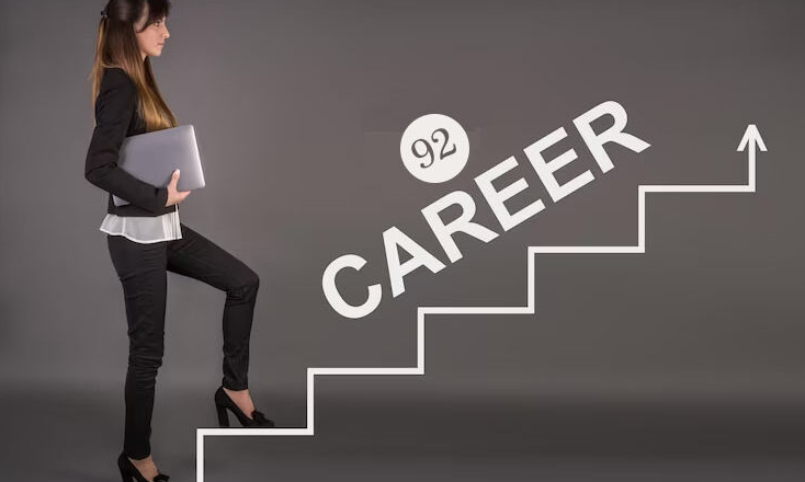 92career: A Modern Perspective on Navigating Career Labyrinths